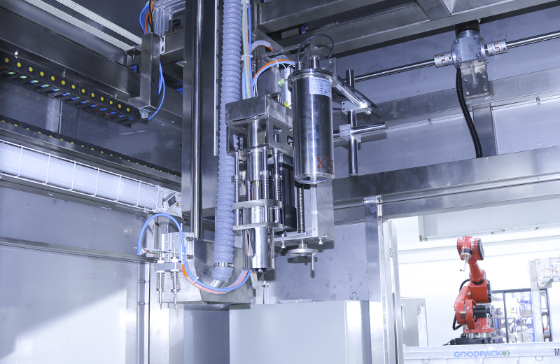 200L及IBC全自动开灌旋一体机局部实拍展示3